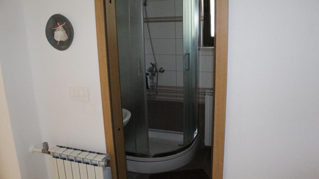 Apartman 100M2, Full Opremljen, Privatni Parking. PUY Eksteriør bilde