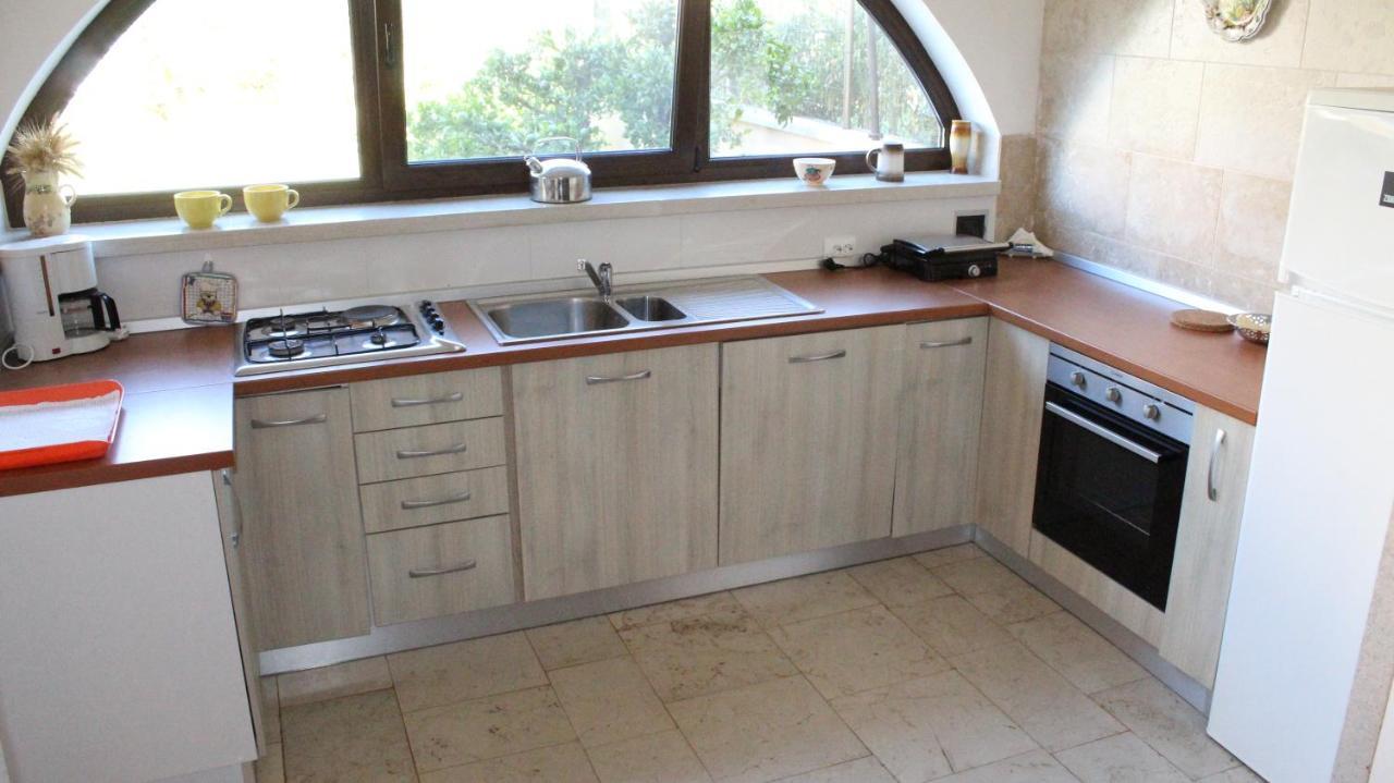 Apartman 100M2, Full Opremljen, Privatni Parking. PUY Eksteriør bilde